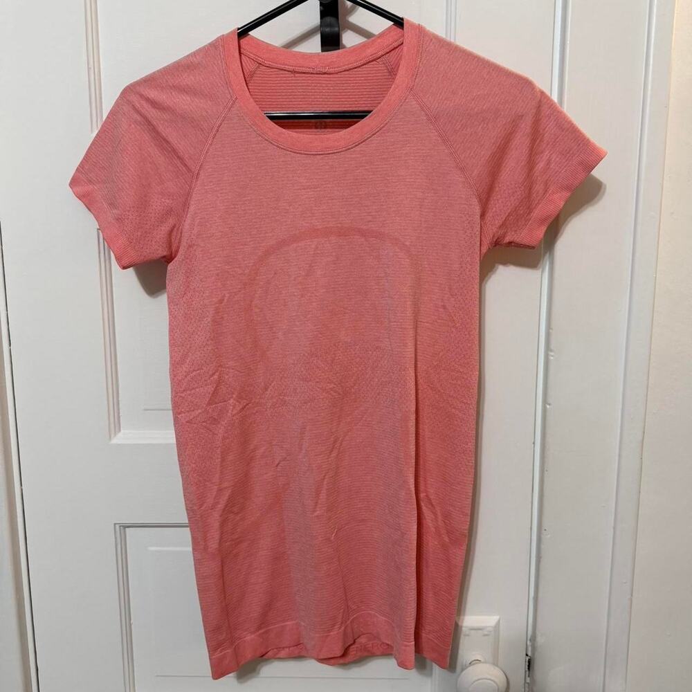 Pink lululemon swiftly tech tee
